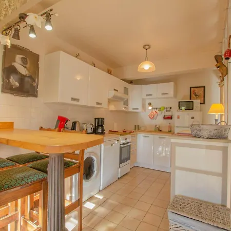 Troyes, 3 Pieces, 4 Personnes - Fr-1-543-224 Appartement